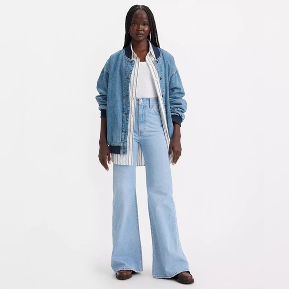 Levi's Premium Ribcage Bell Jeans Wide Leg Flare Size 30 - Picture 4 of 16